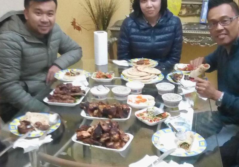 پانسیون Pyramids Power Inn