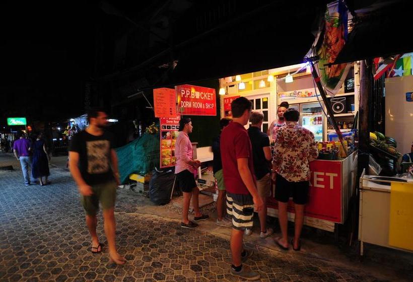 Phi Phi Bucket Hostel