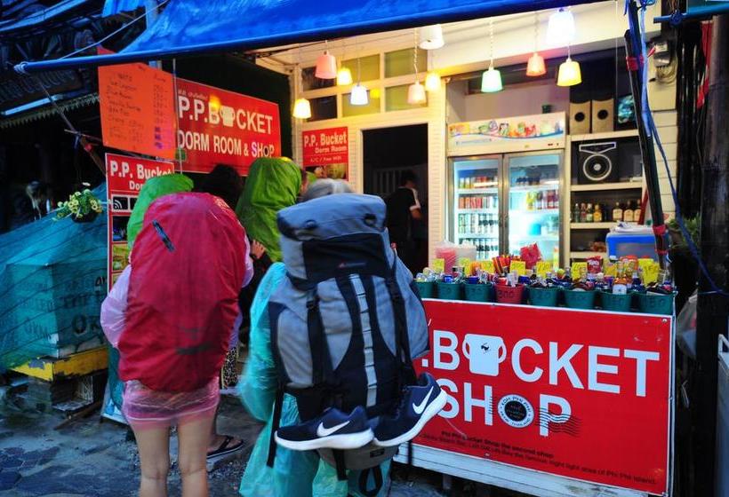 Phi Phi Bucket Hostel