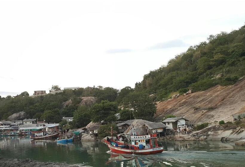 Vandrarhem Pulley Pool Villa 5 Mins Walk To Hua Hin Beach