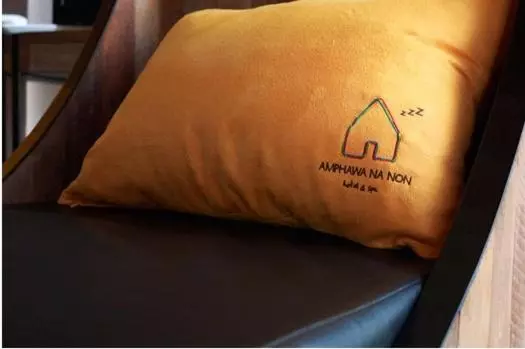 استراحتگاه Amphawa Nanon Hotel & Spa