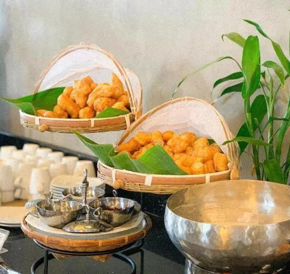 استراحتگاه Amphawa Nanon Hotel & Spa