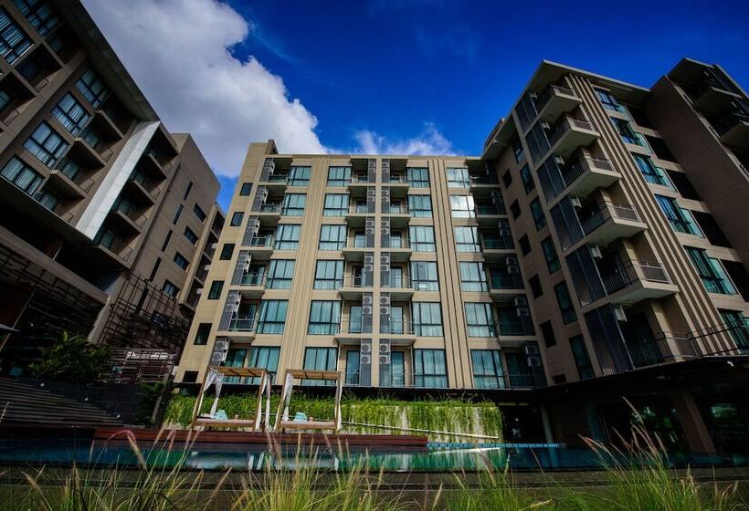 Курорт Brique Hotel Chiangmai