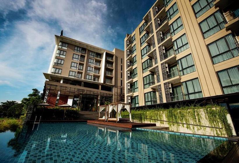 Курорт Brique Hotel Chiangmai