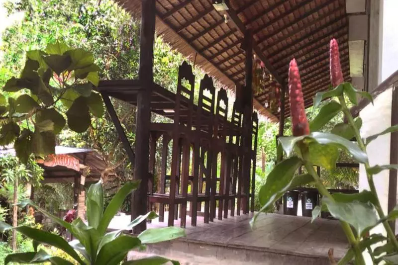 Lomakeskus Flower Power Farm Village