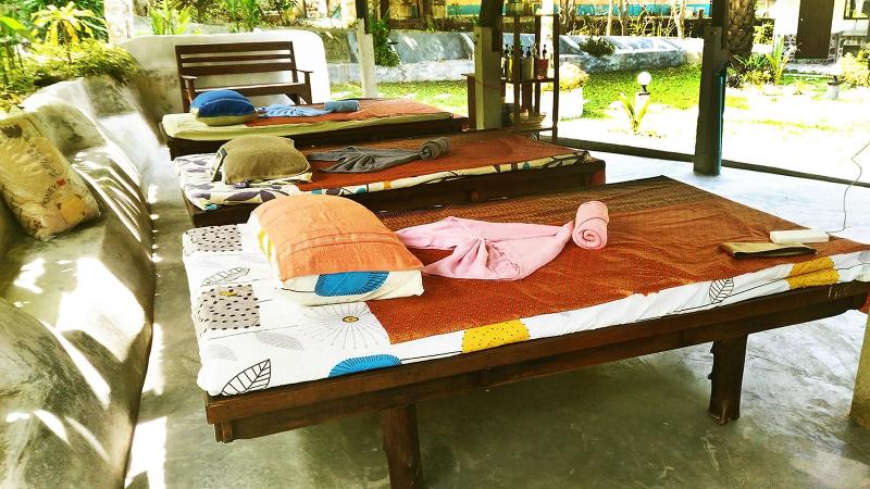 리조트 Flower Power Farm Village