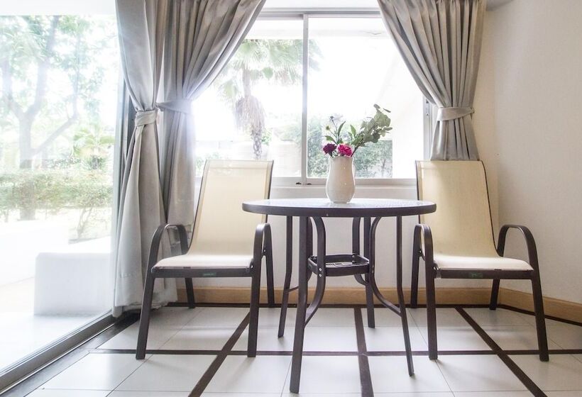 Курорт Villa Navin