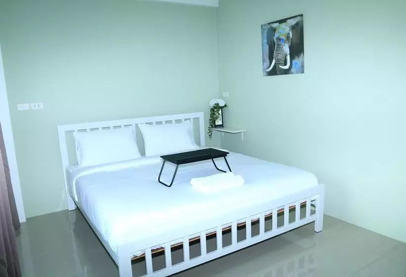 Retkeilymaja Hasu Guesthouse
