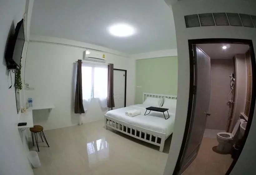 Retkeilymaja Hasu Guesthouse