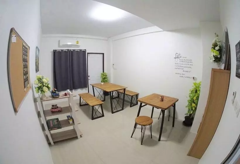 Retkeilymaja Hasu Guesthouse