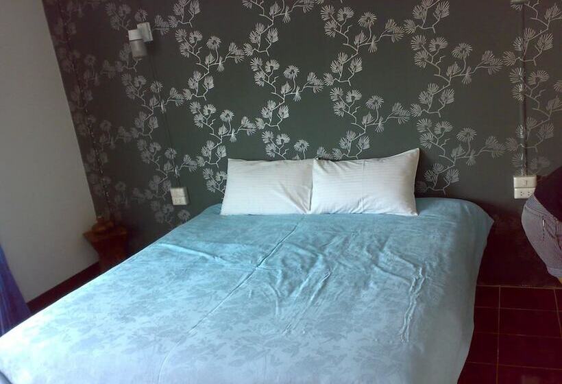 旅馆 Moon House At Clock Tower