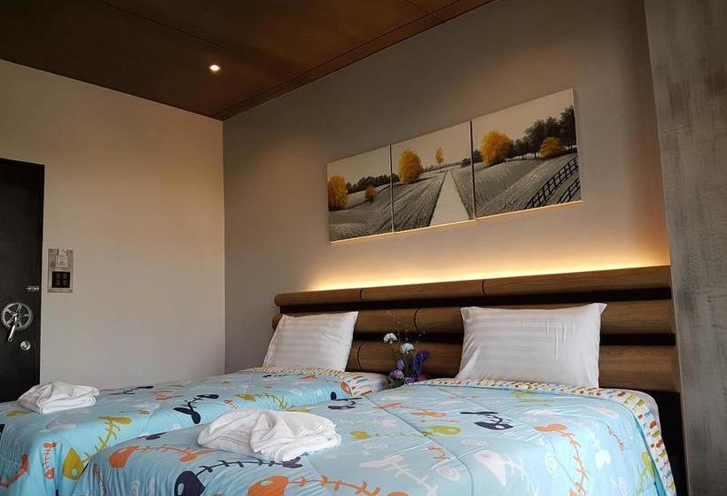 D Wan Unique Resotel