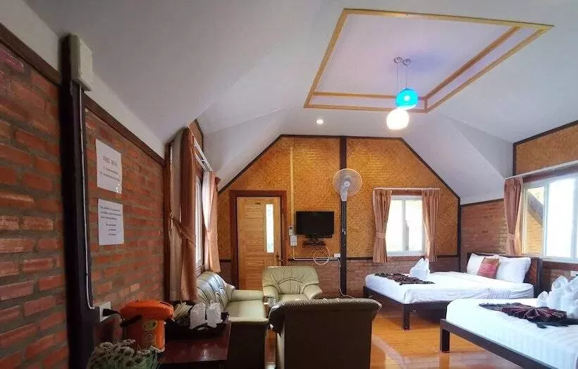 هتل Banphumontalang Resort