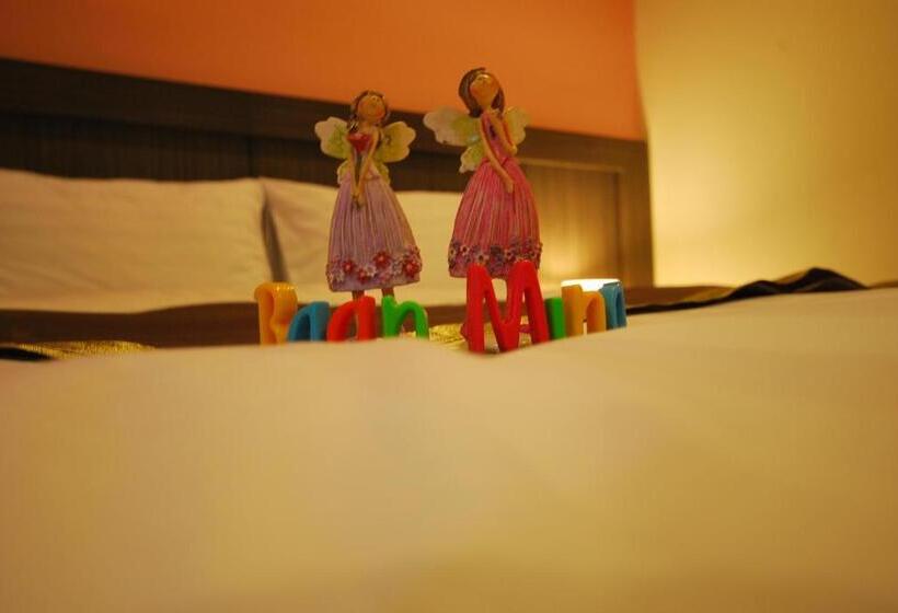 Hotel Baan Mina