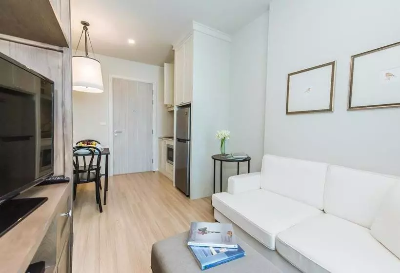 ホテル Dlux Condominium Chalong Phuket