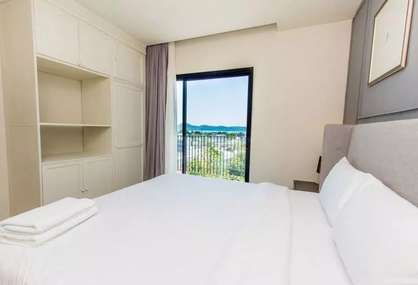 ホテル Dlux Condominium Chalong Phuket