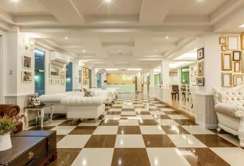 هتل Gallery Lake View
