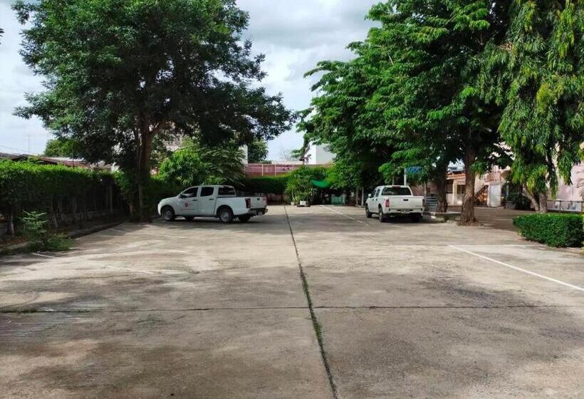 Отель Grand Vissanu