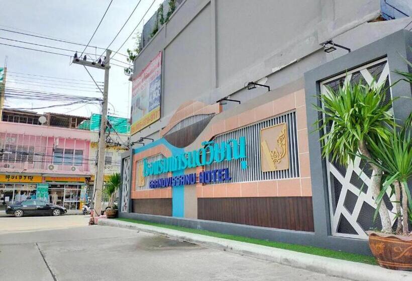 Отель Grand Vissanu