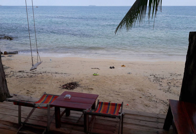 Отель Jelly Fish Bungalow