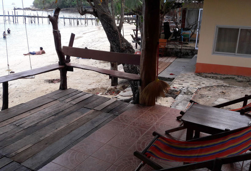 Отель Jelly Fish Bungalow