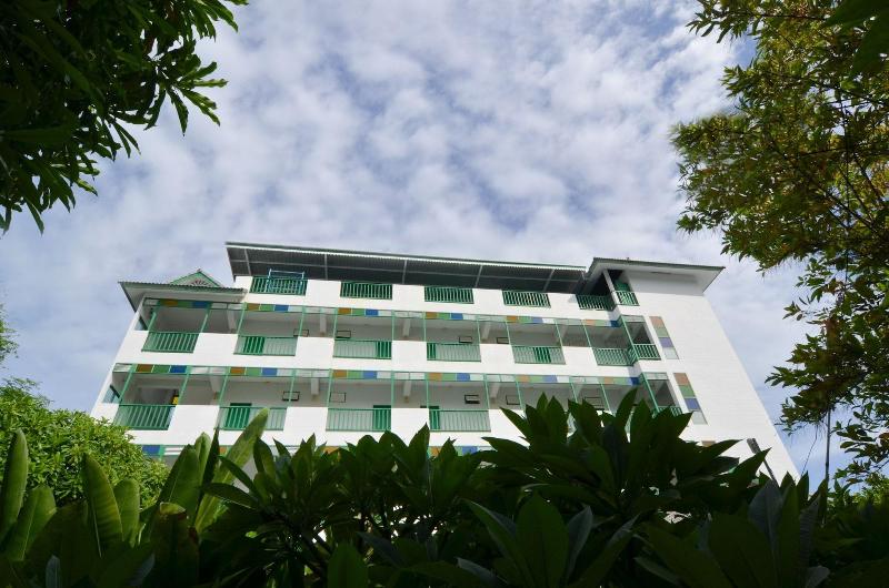 هتل Makmai Villa Rayong