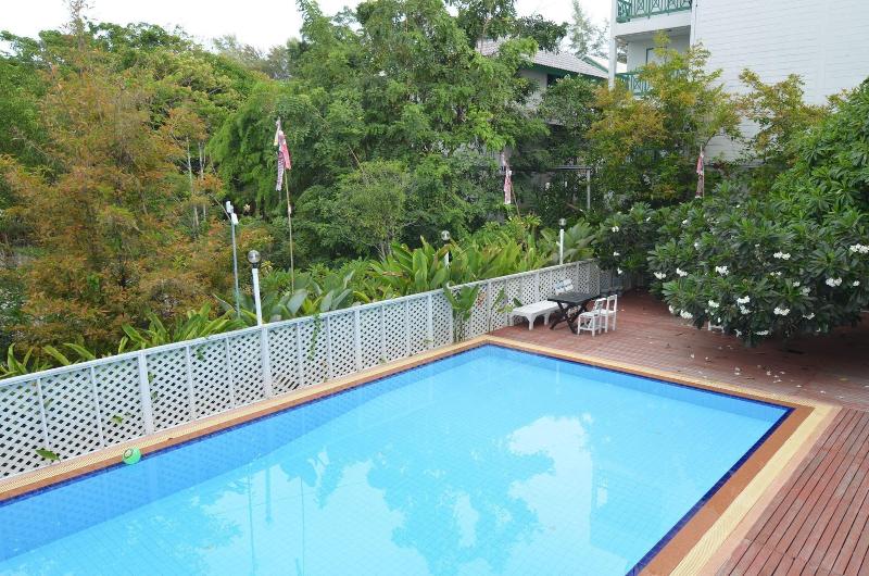 هتل Makmai Villa Rayong