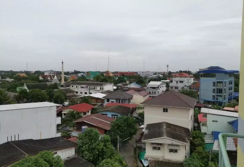 هتل Metro Residence