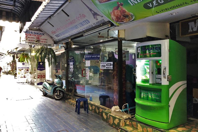 Hotel Paris In Bangkok