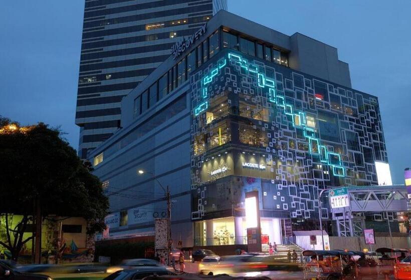 Hotel Paris In Bangkok