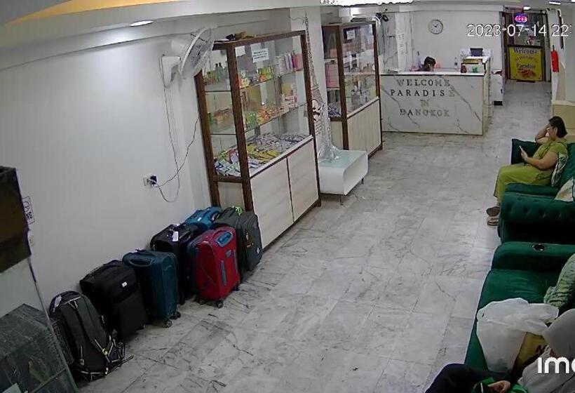 Hotel Paris In Bangkok