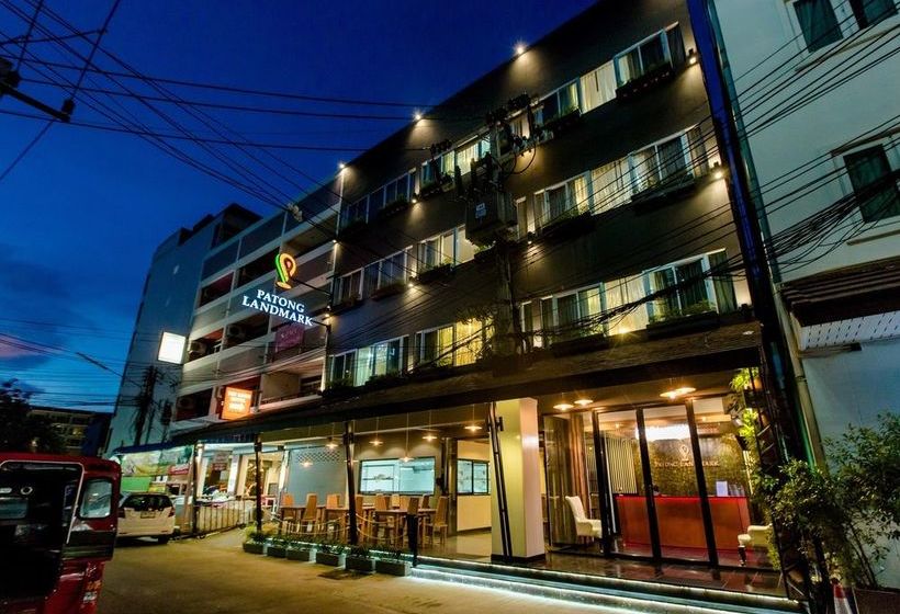 בית מלון כפרי The Landmark Patong