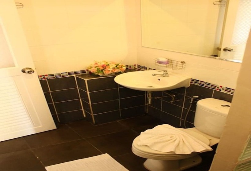 فندق Santipran Place