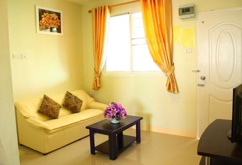 فندق Santipran Place