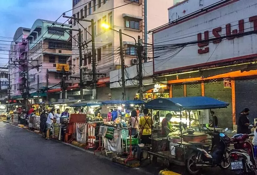 هتل Thai