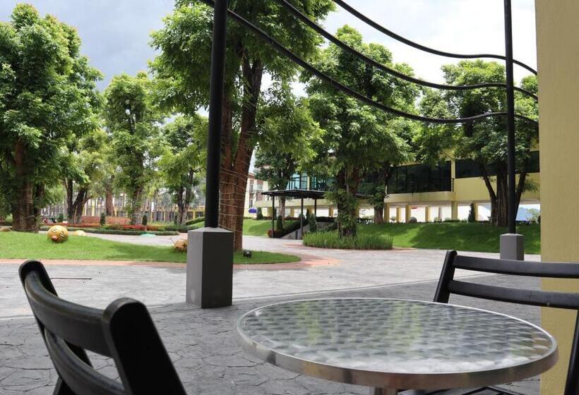 Otel The Room At Maesai