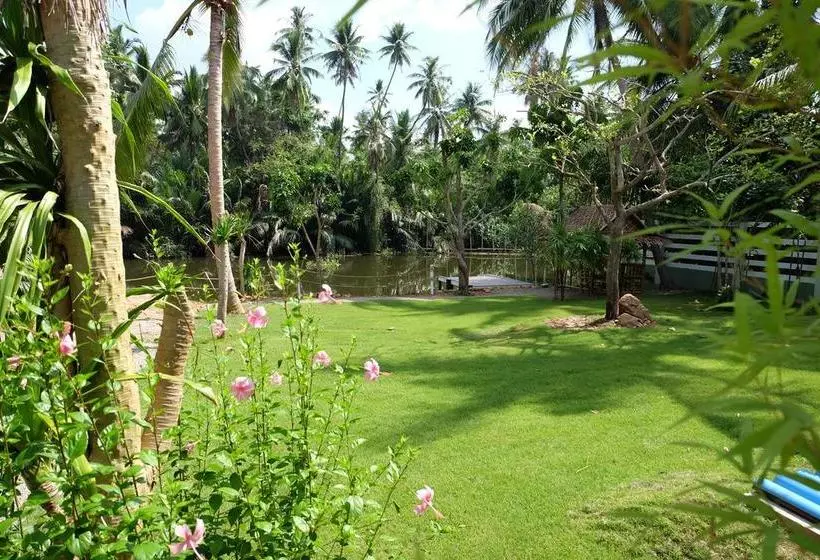 هتل Villa Varich