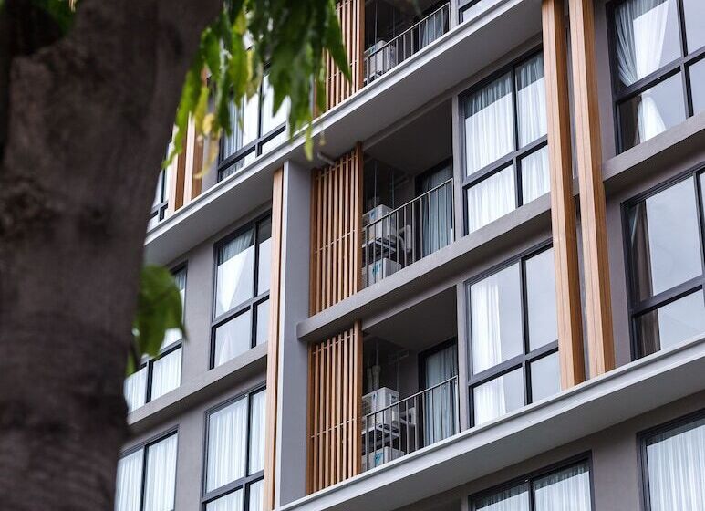 Madera Residence Sriracha