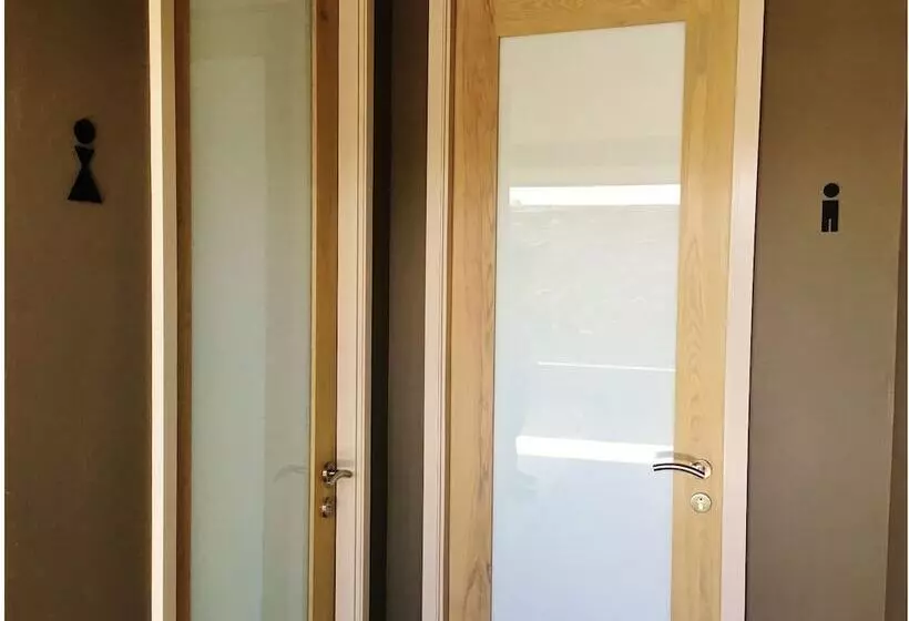 Madera Residence Sriracha