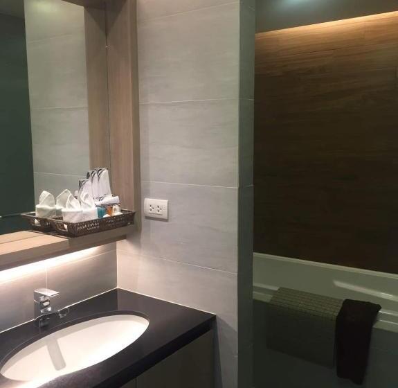 Madera Residence Sriracha