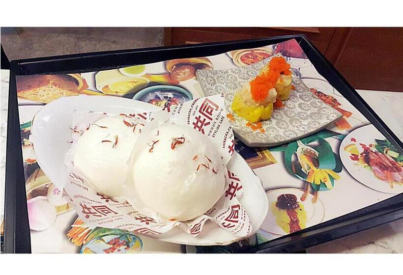 Madera Residence Sriracha