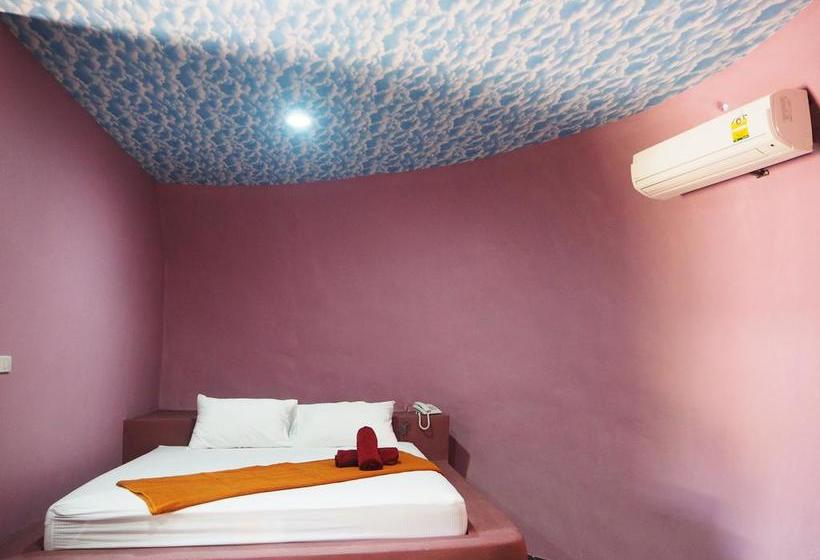 汽车旅馆  Fruit House Pattaya