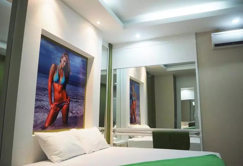 Motelli Fruit House Pattaya
