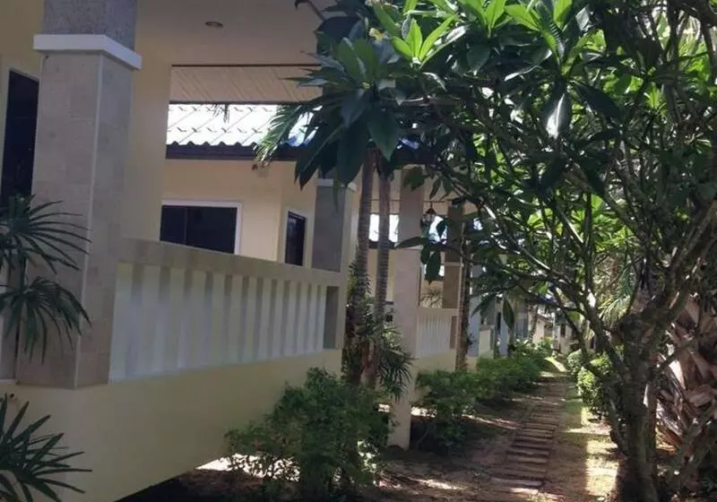 Naya Bungalow