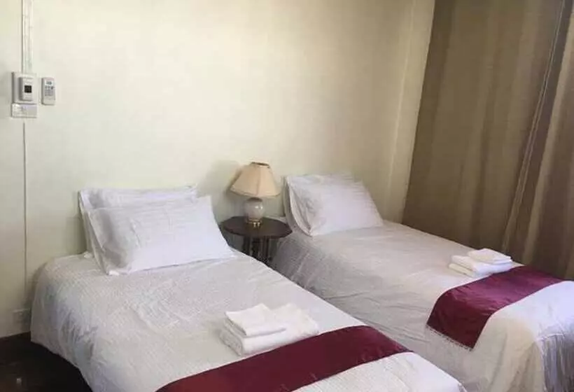 Pancake House B&b