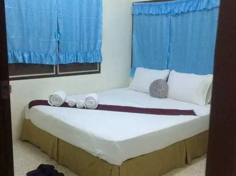 Pancake House B&b