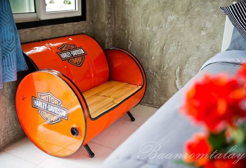 膳宿费 Baan Rom Talay