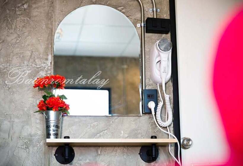 膳宿费 Baan Rom Talay