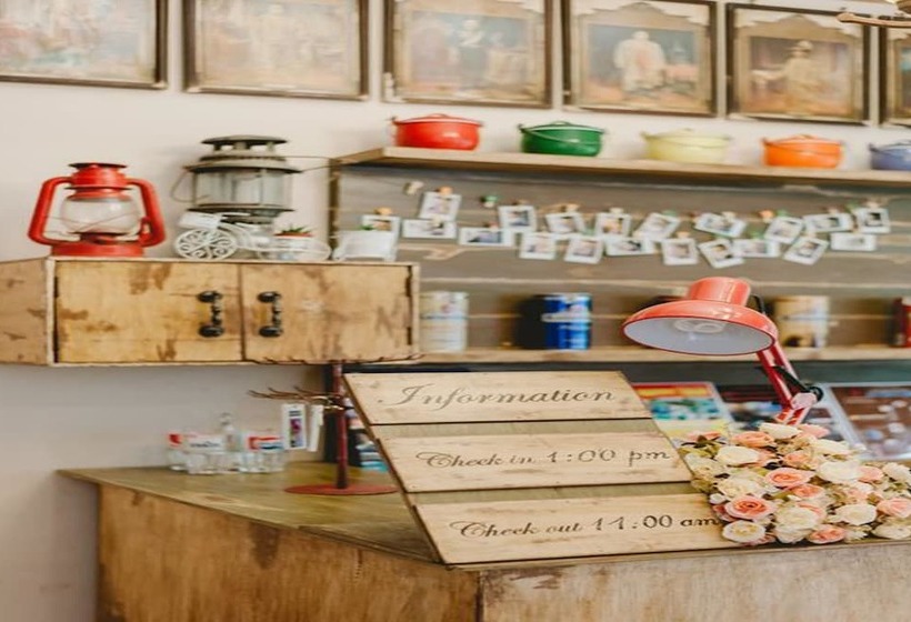 膳宿费 Baan Rom Talay