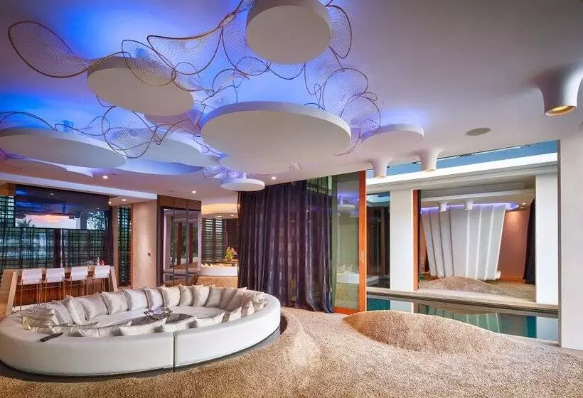 リゾートホテル Iniala Beach House